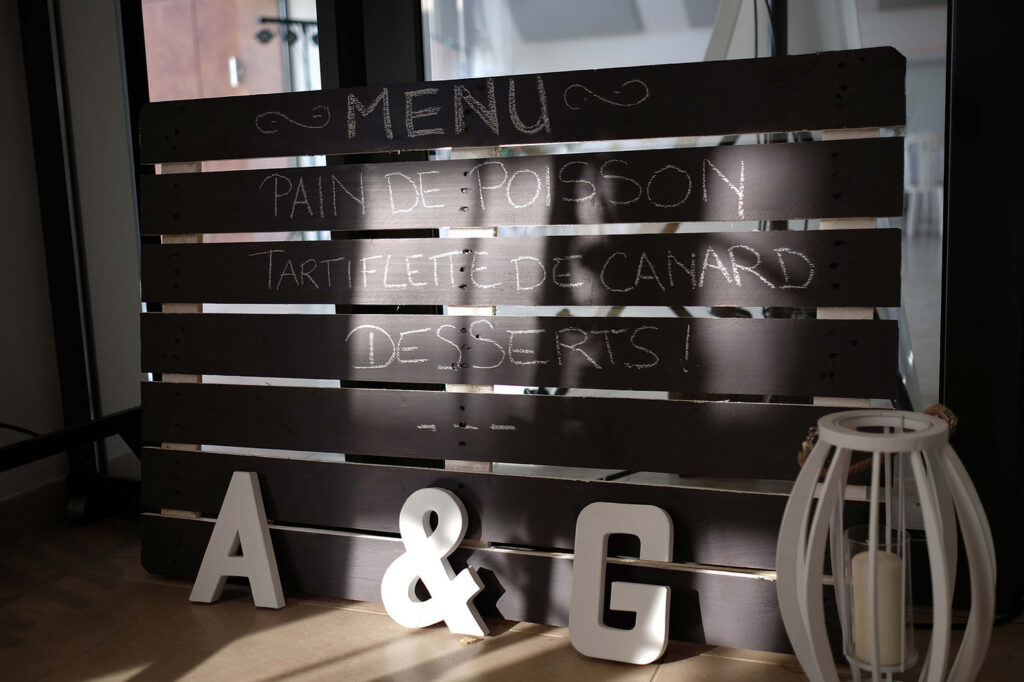 Menu mariage palette DIY