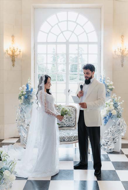 Cérémonie laïque mariage blanc et bleu